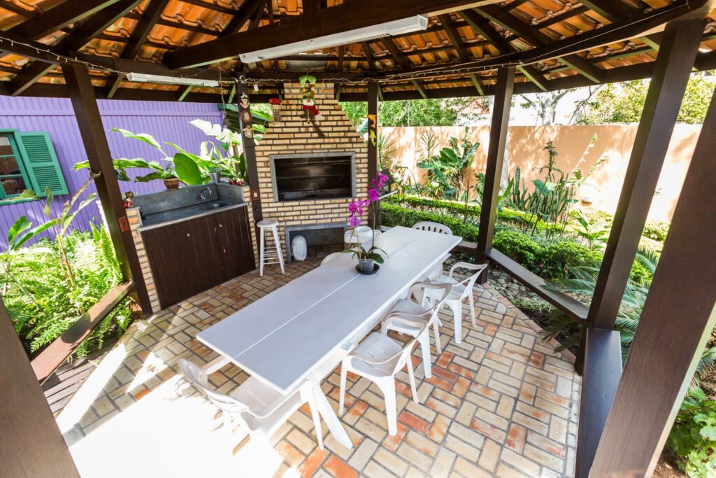 Quiosque com Churrasqueira